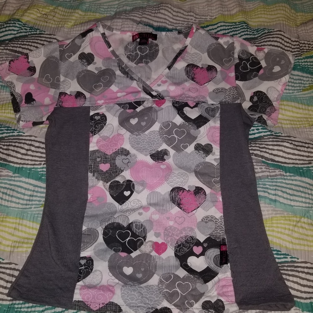 Valentines day scrub top.
